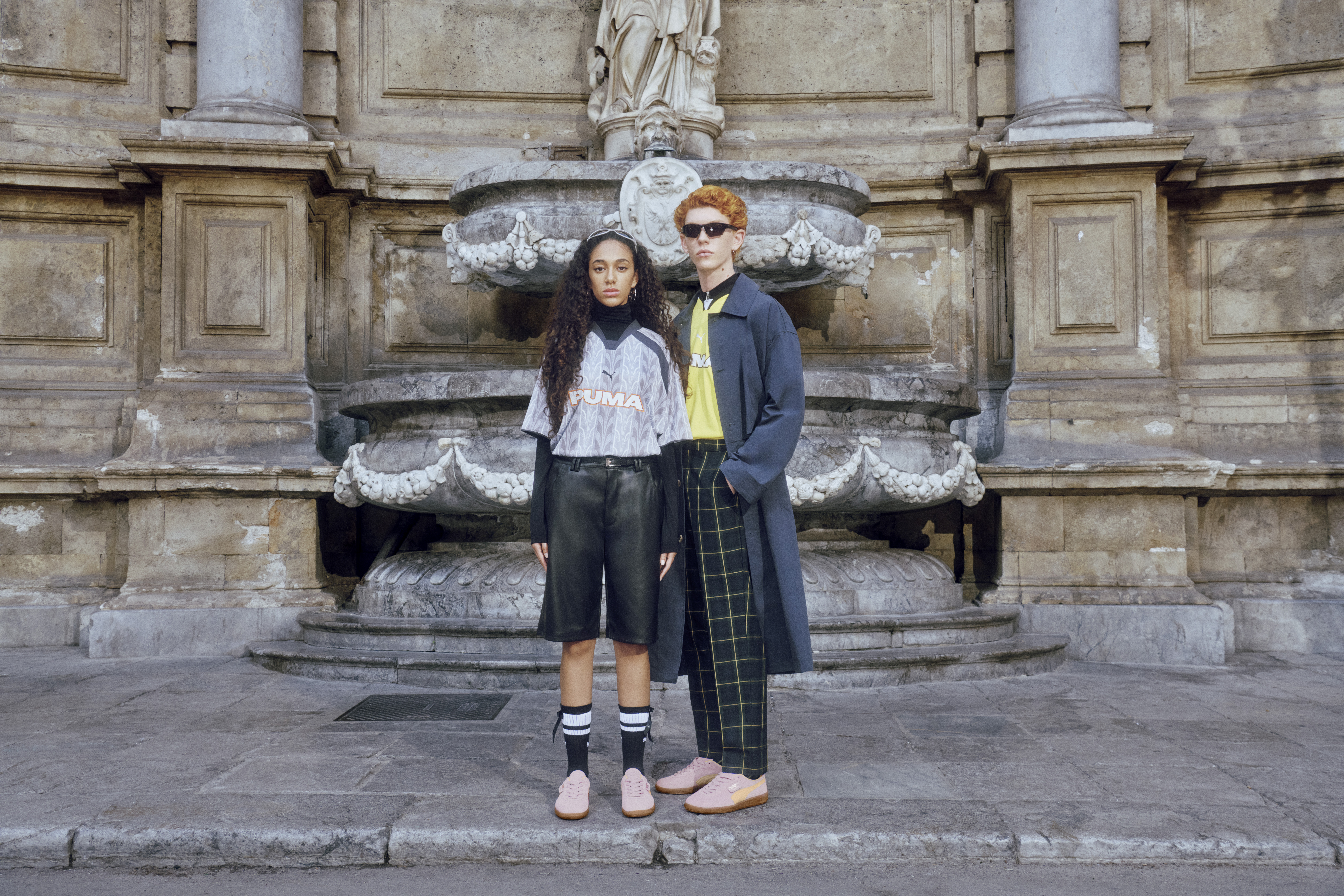 Blokecore aesthetic: the fusion of sportswear and streetwear in contemporary fashion